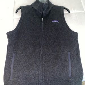 Black Patigonia vest